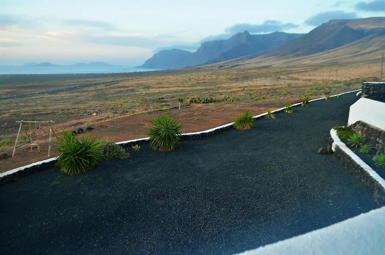 El Refugio Apartment Famara