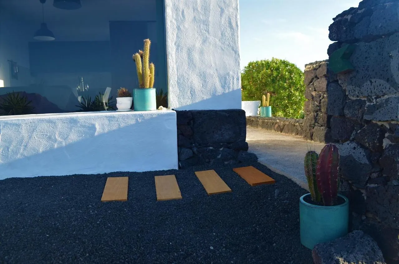 El Refugio Apartment Famara